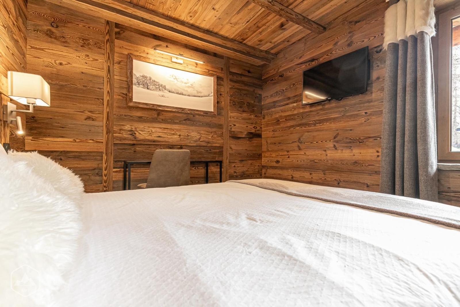 Chalet Les Cocales Residence Sejour Et Nuitees B&B - Appartement Pin Cembro Bessans Buitenkant foto